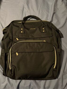 Lovevook Black Backpack with Gold Zipper Accents